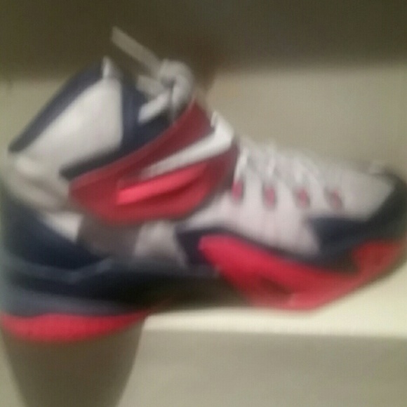 Sneakers - Picture 2 of 2