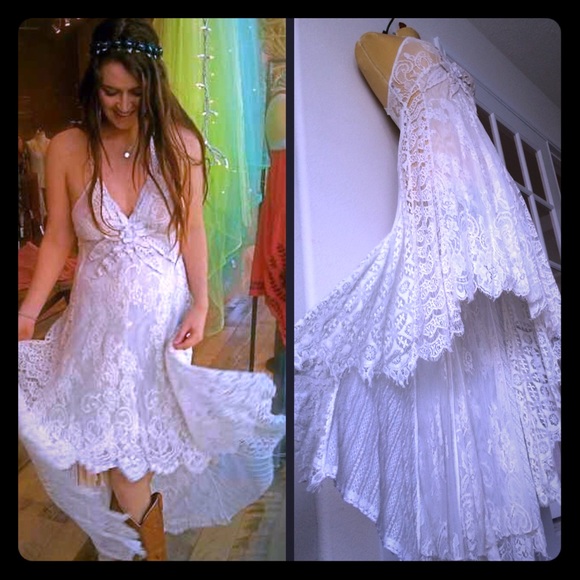 Free People Dresses & Skirts - Free People 💕 Alissa's limited edition lace gown