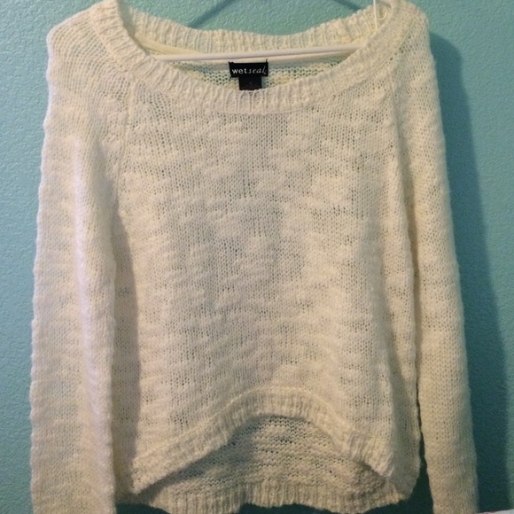 Wet Seal Off-white Sweater