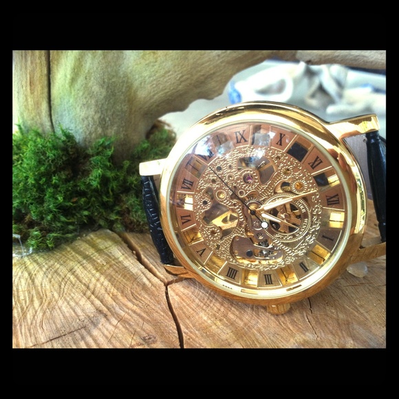 MEN's Skeleton Watch : Gents timepieces.