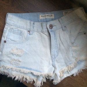 Bullhead light wash ripped shorts size 0
