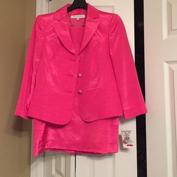 2 piece Nipon Boutique suit