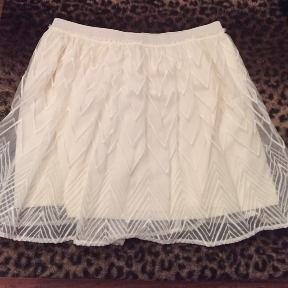 OFF WHITE high waisted skirt🎉