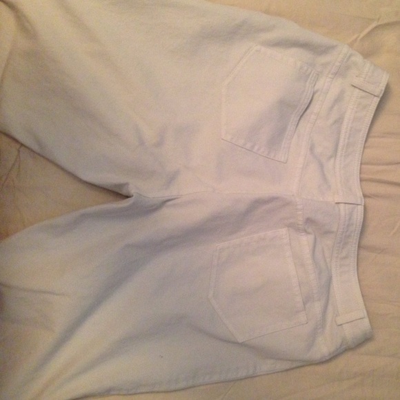 SOLD IN A BUNDLE - Picture 3 of 4