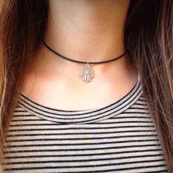 Hamza Choker