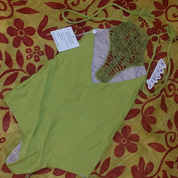 New acacia teahupoo lilikoi green onepiece crochet - Picture 4 of 4