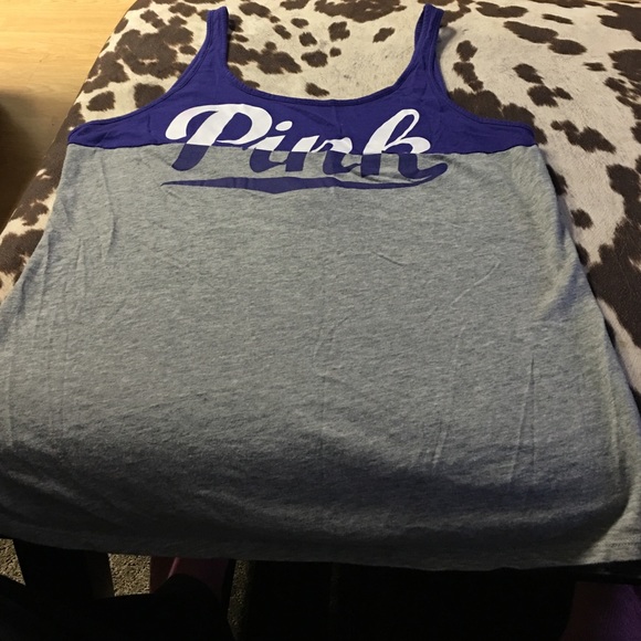 PINK Victoria's Secret Tops - Victoria secret workout top