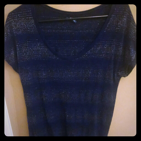 Old navy shirt