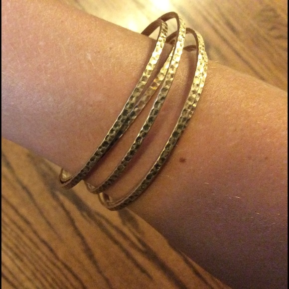 Gold bangles - Picture 3 of 3