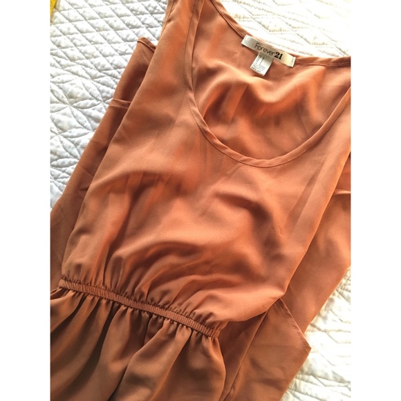 High-low dress. - Picture 3 of 3