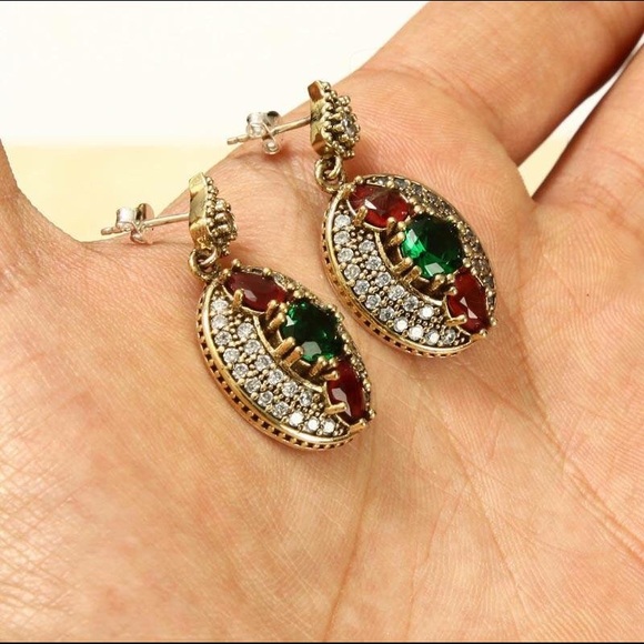 Turkish emerald ruby topaz 925k earnings