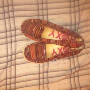 Roxy shoes!! $6