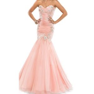 Dress (comes in black)