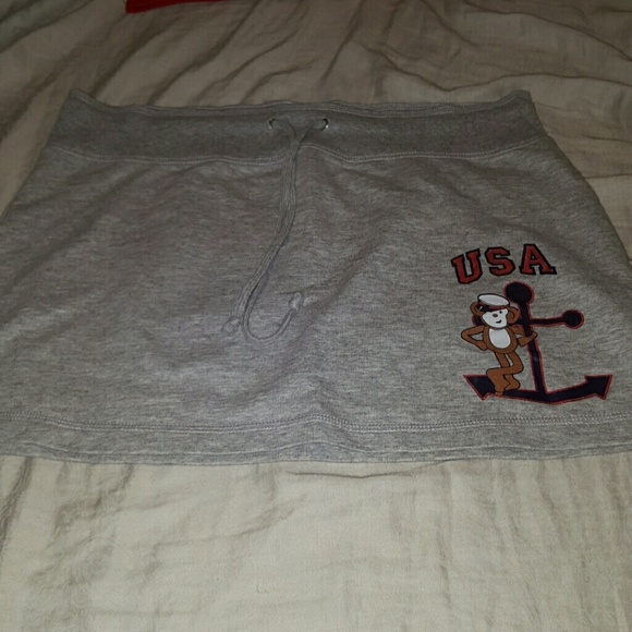 USA grey skirt