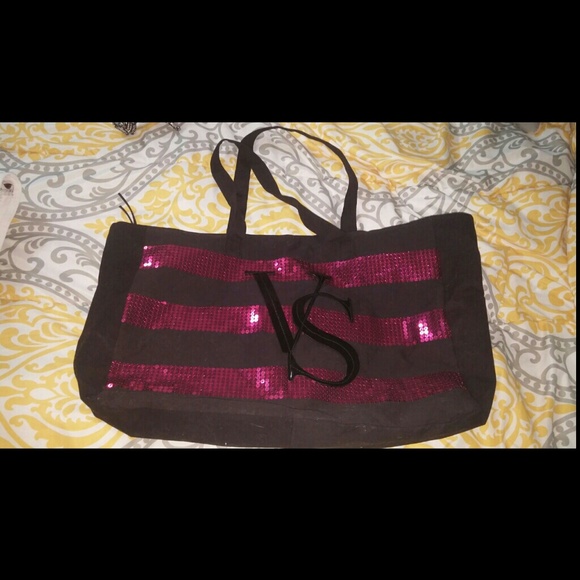 Victoria's Secret Duffel Bag