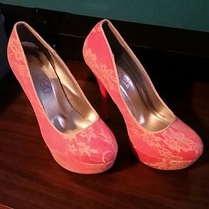 Deb heels size 9