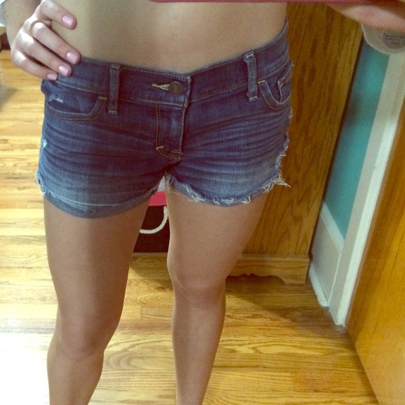 Abercrombie shorts!