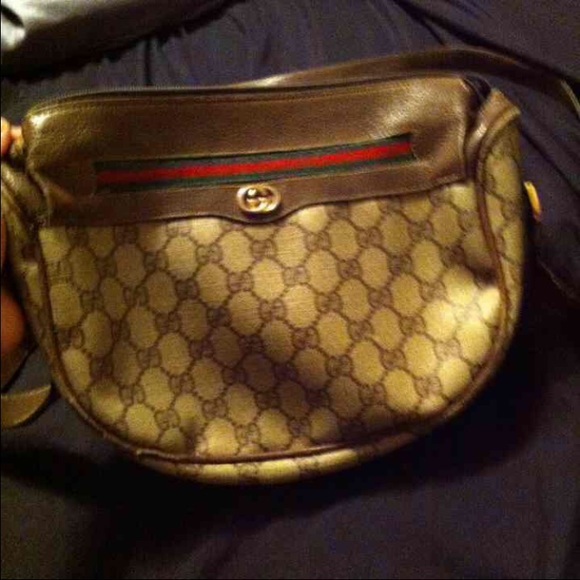 Gucci cross body