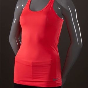 Nike Pro Hypercool tank top