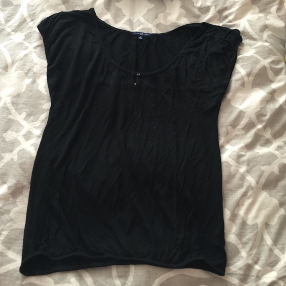Black cap sleeve top