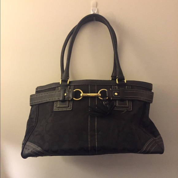 Authentic black coach purse - Picture 1 of 1