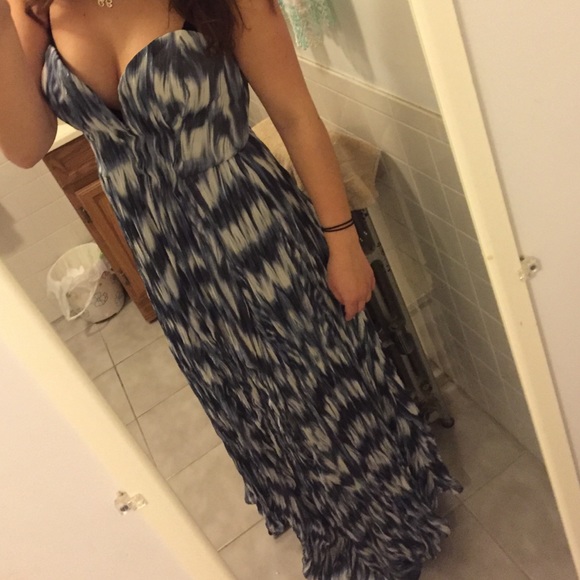 BRAND NEW Long Blue and White sexy low-cut dress