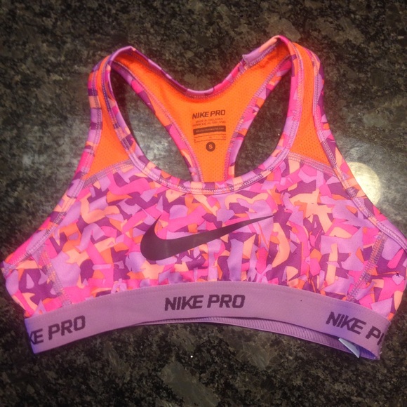 Girls Nike sports bra