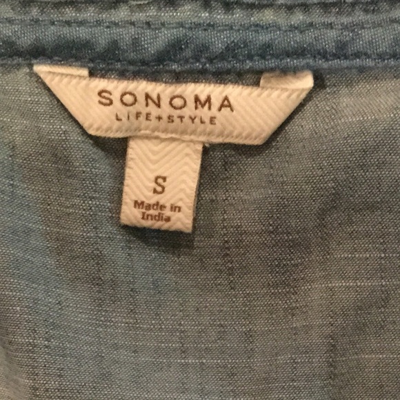 Woman's top - Picture 4 of 4