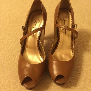 Jessica Simpson 3" Caramel colored heels