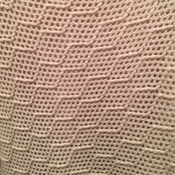 Lightweight knit poncho - Picture 2 of 2