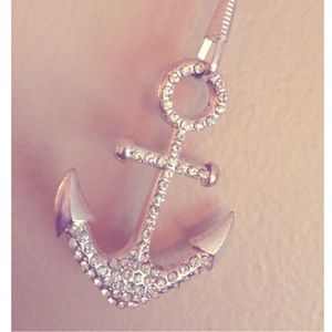 ANCHOR Necklace