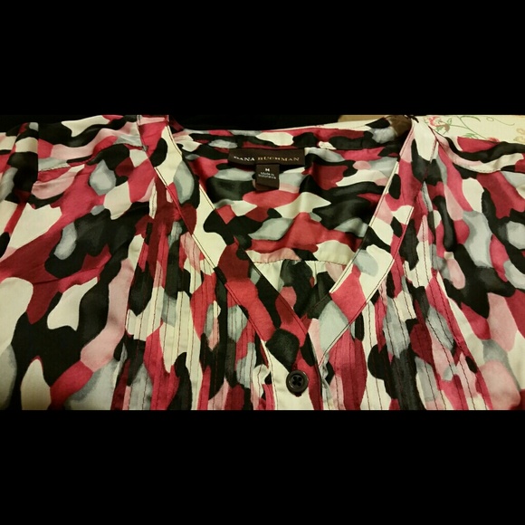 blouse