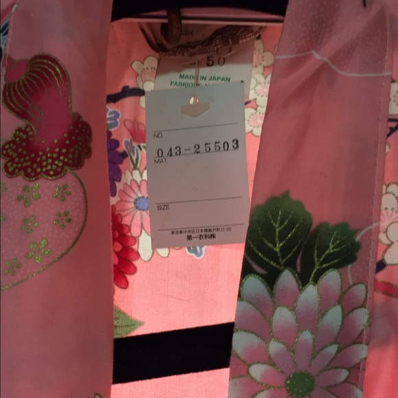 Kimono Style Light Robe  SOLD - Picture 3 of 3