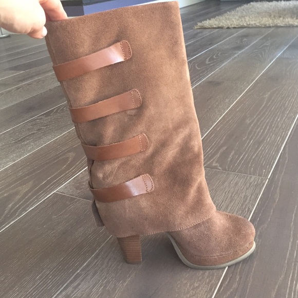 Boots - Picture 2 of 3