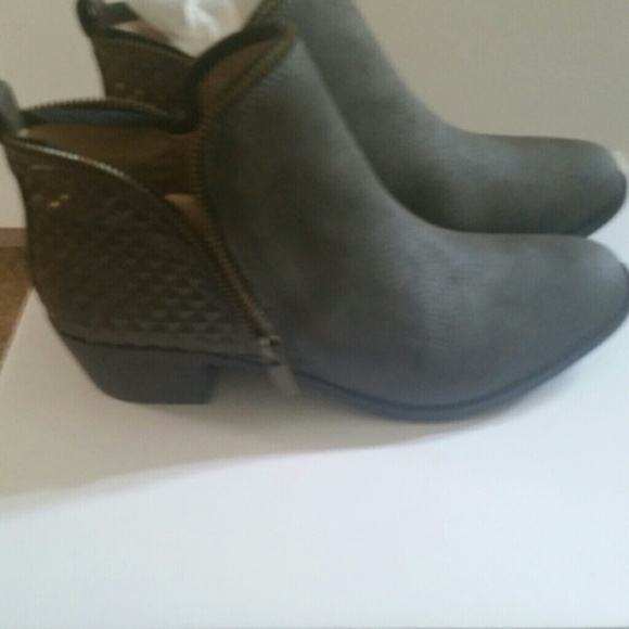 SOLD sold sold Brand new!! Just fab ankle boots