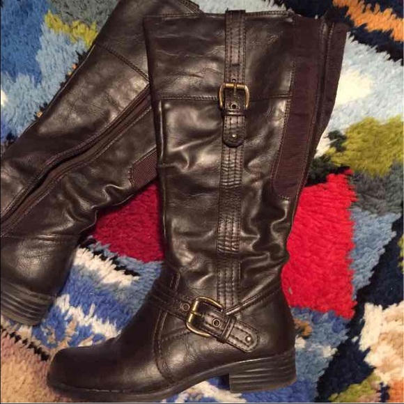 SOLD Brown riding boots - Picture 2 of 4