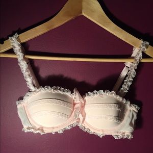 Lace balconette bra
