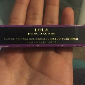 MARC JACOBS LOLA perfume