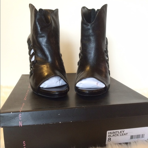 Steve Madden open toe heels