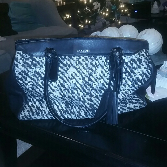 Coach handbag authentic - Picture 2 of 4