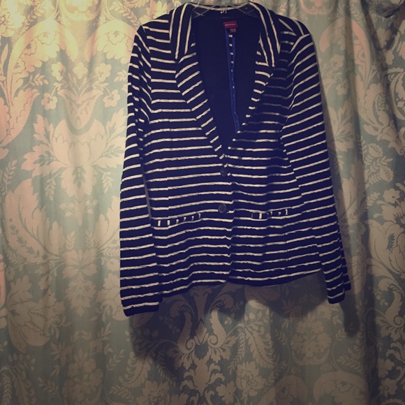 Super comfy knit blazer!