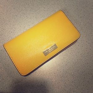 Wallet phone case