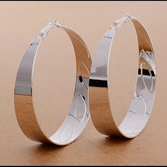 NEW 925 Sterling Silver Hoops - Picture 3 of 3