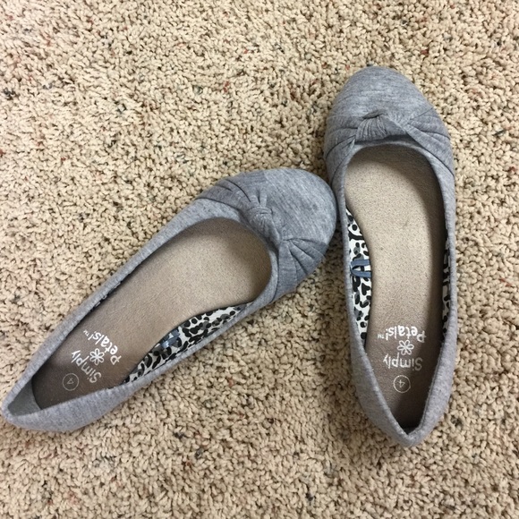 Gray flats