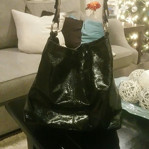 Authentic  Coach - Picture 3 of 4