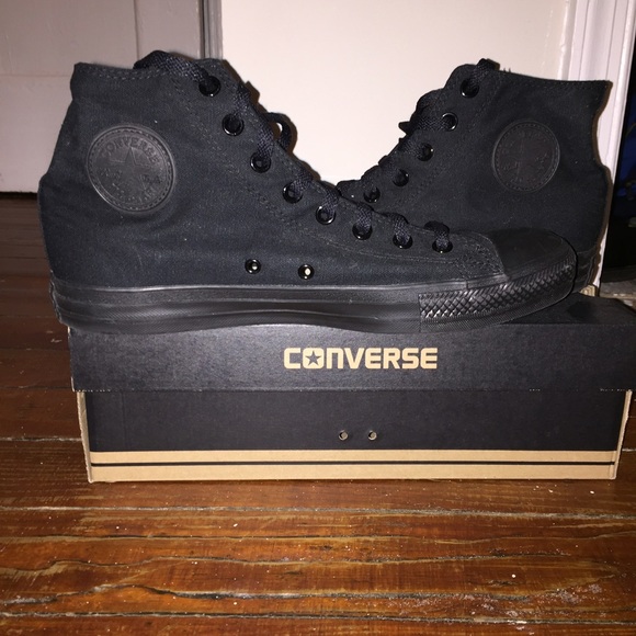 Men's Monochrome Black Converse