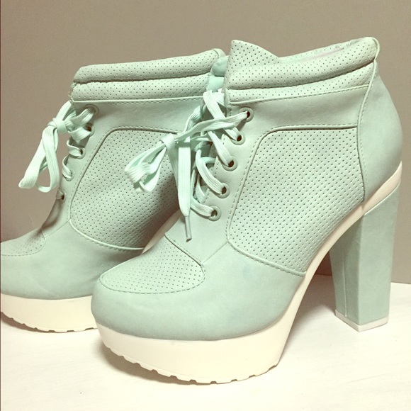 platform Mint green sneakers