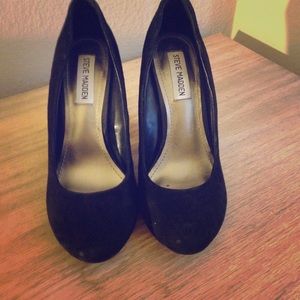Steve Madden black heels