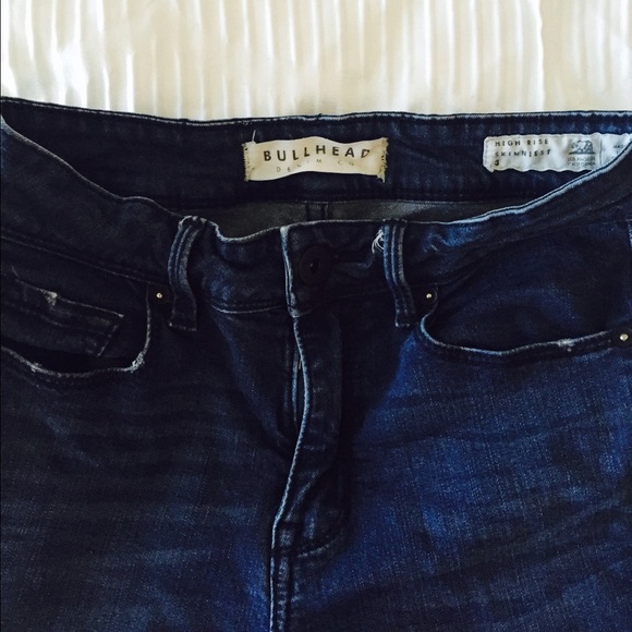 Bullhead Ankle Skinny Jeans - Picture 3 of 3