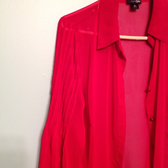 Red blouse with matching tank - Picture 4 of 4